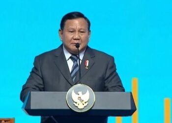 Berdasarkan survey, masyarakat puas atas kinerja Presiden Prabowo.