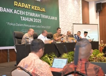 Sekda Aceh Buka Rapat Kerja Triwulan III Bank Aceh, Minta Bank Aceh Aktif Salurkan Pembiayaan Produktif