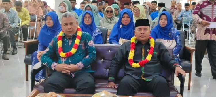 Lepas Sambut Kepala Kankemenag Nagan Raya Samhudi Kepada Salman Al Farisi