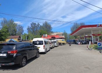 Sopir Angkutan Umum Keluhkan Kelangkaan Biosolar di Aceh