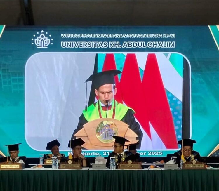 Santun, Bersahaja, Berilmu: Tgk. Zulfahmi dari Cot Kupok ke Doktor Terbaik UAC