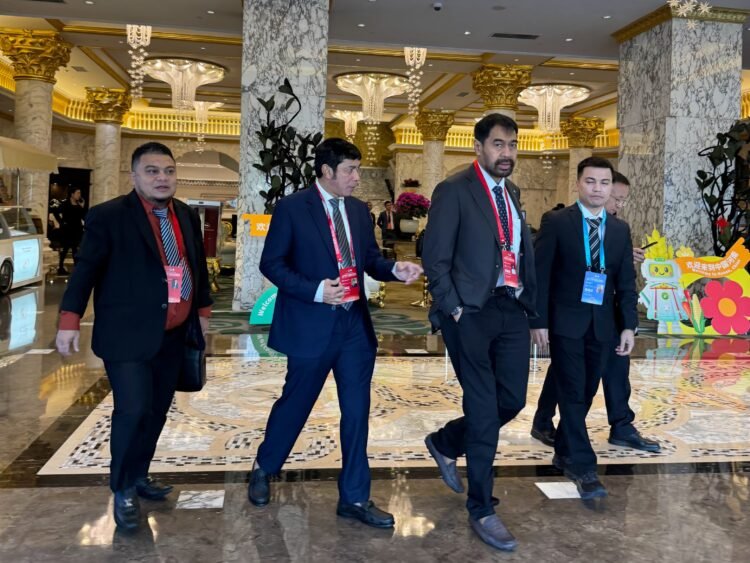 Industri Ayam Petelur Tiongkok dan Upaya Mualem Memerdekakan Aceh dari Medan