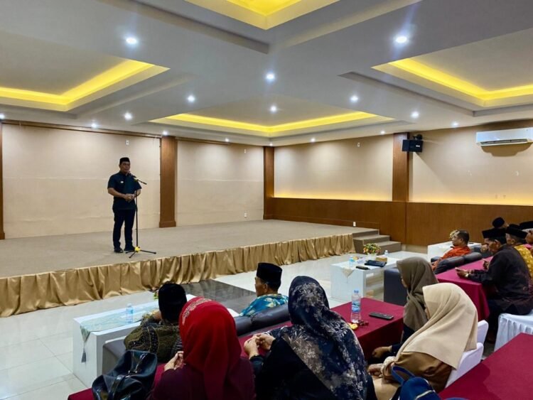 Bupati Syech Muharram Kukuhkan Pengurus FOSMADA dan FOSMADAKA