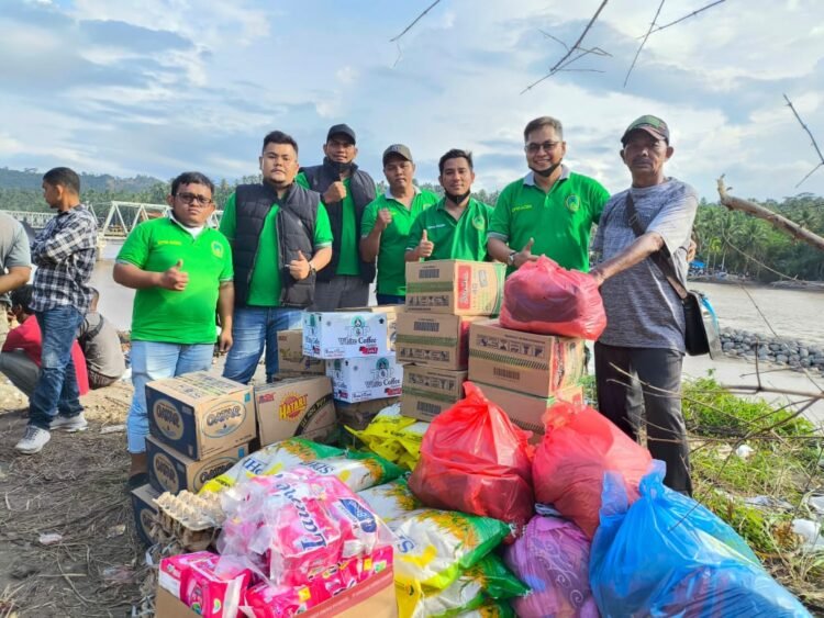 Asosiasi Pengacara Syariah Indonesia Menyalurkan Bantuan Bencana Banjir Sumatera