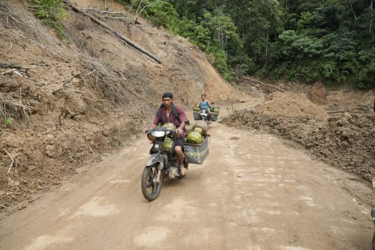 Cerita Relawan Menjangkau Pining Gayo Lues yang Masih Terisolir