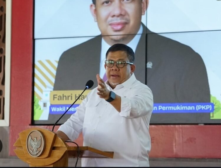 Fahri Hamzah Ajak Elite Nasional Terkonsolidasi Hadapi Ketidakpastian Situasi Geopolitik Global
