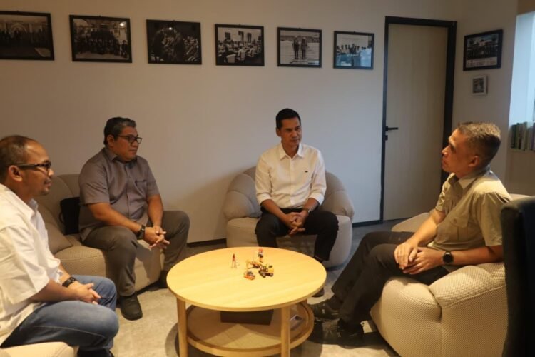 Jelang Ramadhan, Sekda Aceh Koordinasi Percepatan Pembangunan Huntara dengan Kemenko Infrastruktur