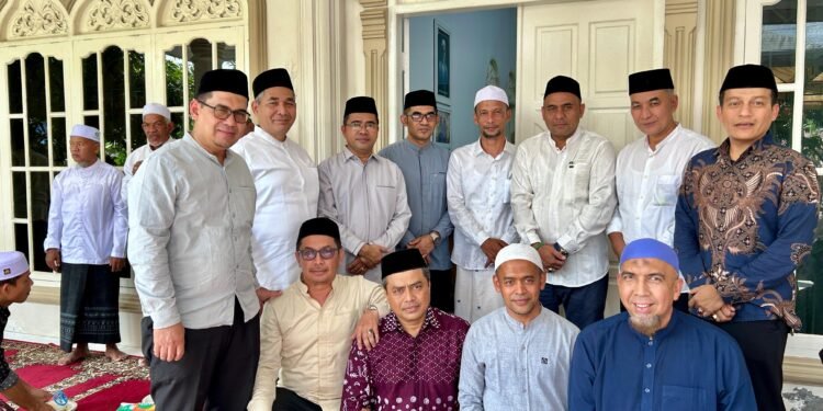 Dinas Pendidikan Dayah Aceh Ziarahi Keluarga Abu Tumin
