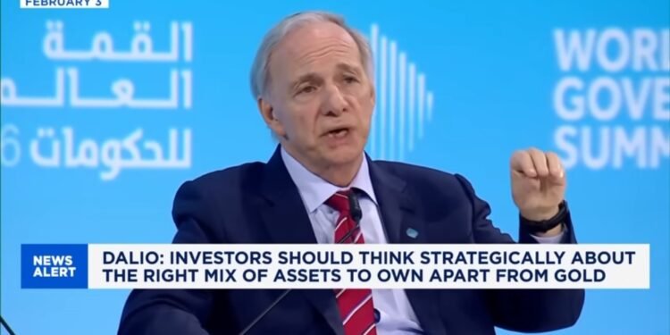 Ray Dalio Peringatkan Dunia di Ambang ‘Perang Modal’, Sarankan Emas sebagai Pelindung Aset