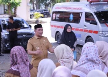 Bupati Aceh Besar Ajak Tenaga Kesehatan Layani Masyarakat Dengan Keikhlasan Hati