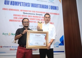 Sekda Aceh Buka UKW dan Seminar Nasional AMSI Aceh, Tekankan Penguatan Ekosistem Media Pascabencana