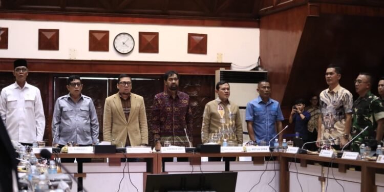 Mualem Minta Otsus Abadi 2,5 Persen di Hadapan Baleg DPR RI pada Rapat Perubahan UUPA