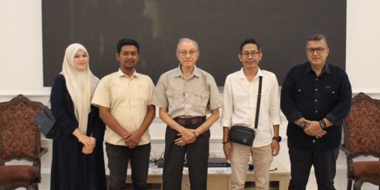 Persiapan Semiloka, WALHI Aceh Audiensi dengan Wali Nanggroe