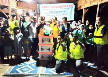 Solidaritas Dunia untuk Aceh Timur: YPKM Salurkan Bantuan Banjir ke Gampong Rantau Panjang, Simpang Jernih