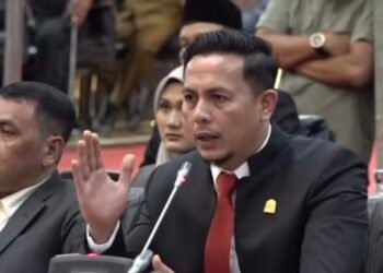 Rapat Paripurna DPRA Memanas, Anggota Soroti Transparansi Pokir dan Minta Bertemu Gubernur Tanpa Pimpinan