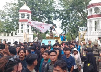 Demo Tolak Pergub JKA Sempat Ricuh, 6 Mahasiswa yang Diamankan Telah Dipulangkan
