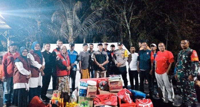 Bergerak Cepat, Pemkab Aceh Besar Salur Bantuan Masa Panik untuk Korban Kebakaran di Gampong Cureh Indrapuri