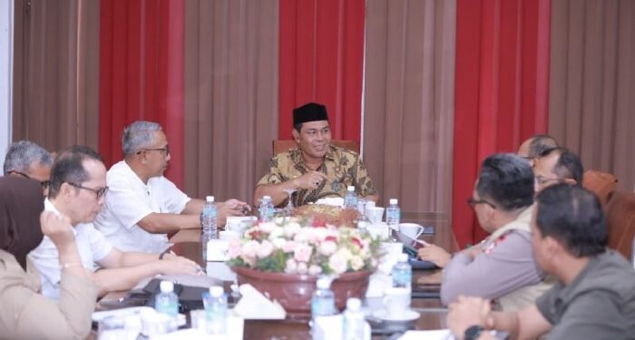 Bupati Aceh Besar Dorong Koordinasi Terpadu untuk Percepatan Rehab Rekon Pascabencana