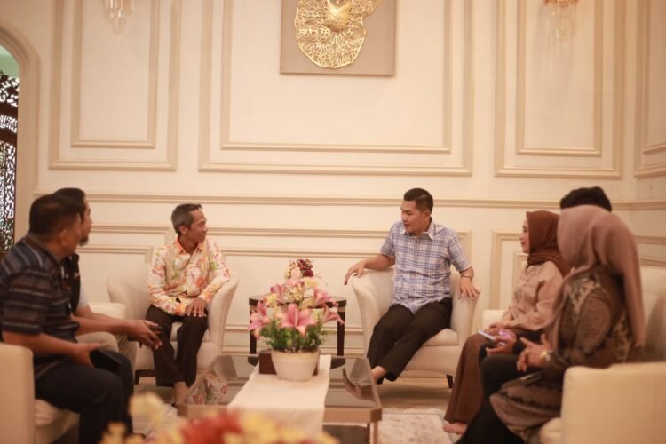 Sekda Aceh Terima Tim Pendataan Sensus Ekonomi 2026