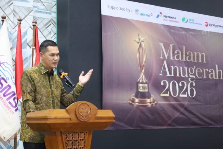 Sekda Aceh M. Nasir Raih Anugerah Tokoh Inspiratif Nasional SMSI 2026