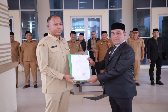 Bupati Syech Muharram Tunjuk Ardiansyah sebagai Plt Sekwan DPRK Aceh Besar