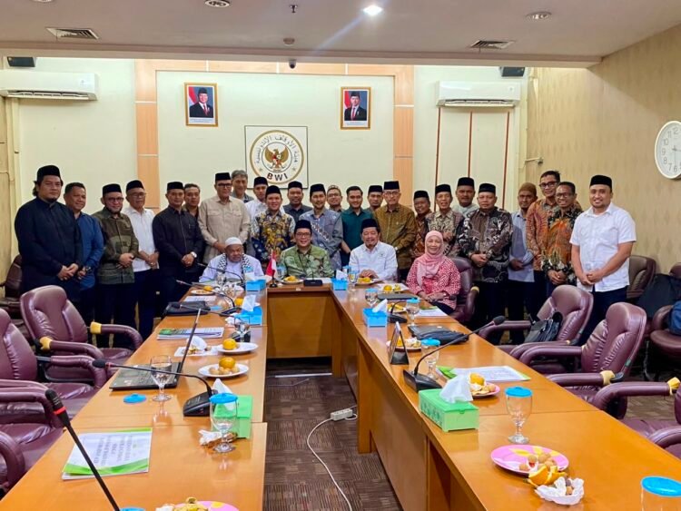 Kawal Wakaf Blangpadang, Pemerintah Aceh dan Ulama Temui BWI Pusat