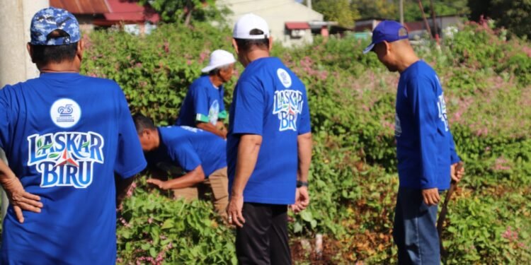 Peringati HUT ke-25, Demokrat Sabang Gelar Kerja Bakti Bersihkan Rumah Ibadah