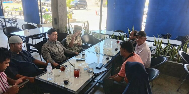 Hasballah DPRA: Ibu Illiza Tolong Kembalikan Senyuman Pedagang Dengan Pembinaan Terpadu