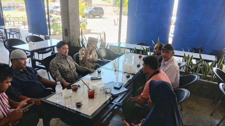 Hasballah DPRA: Ibu Illiza Tolong Kembalikan Senyuman Pedagang Dengan Pembinaan Terpadu