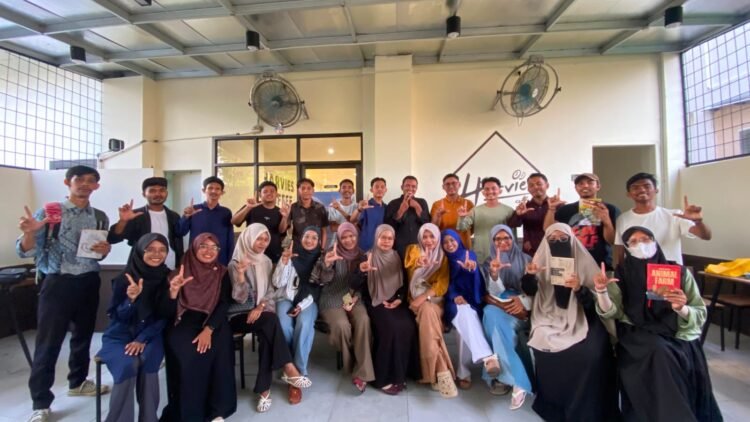 Komunitas Baca Bireuen Gelar Diskusi Sejarah, Menghidupkan Kembali Semangat Habib Bugak Al-Asyi