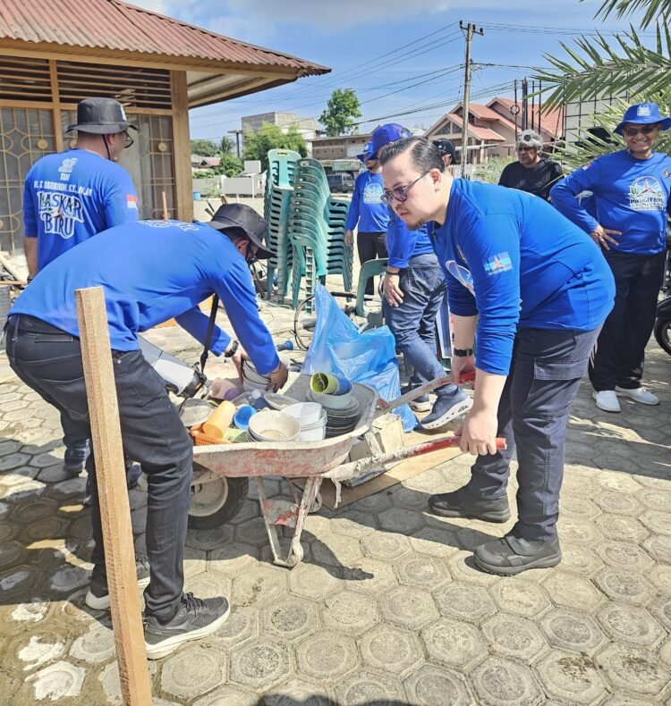 Gerakan Nasional Langit Biru Indonesia Asri, DPD Partai Demokrat Aceh Gelar Aksi Bersih Lingkungan Rumah Ibadah