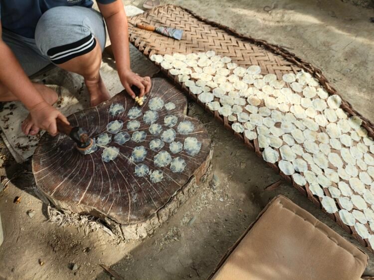 Emping Melinjo Beureueh, Pidie Terancam Bahan Baku, Pengrajin Berharap Dukungan Pascabanjir