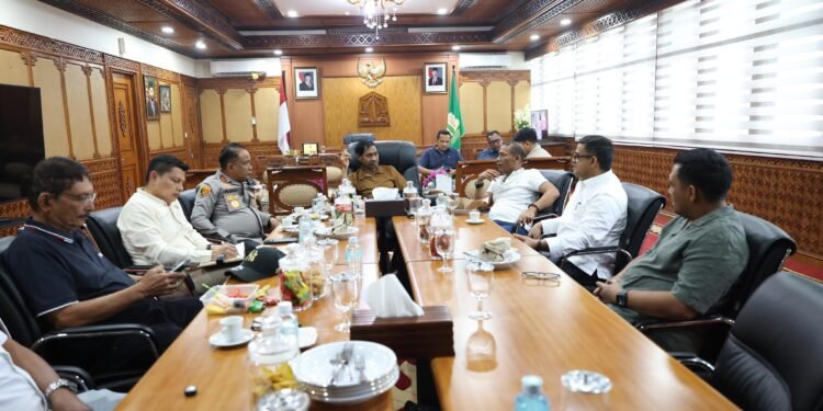 Gubernur Mualem Bersama Kapolda dan Ketua DPRA Bahas Mitigasi Bencana