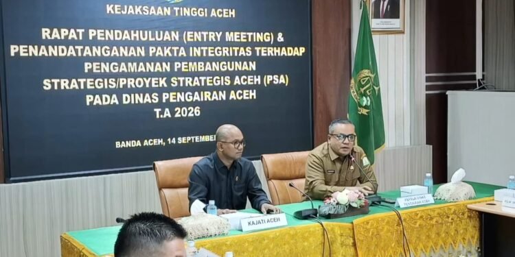 Kejati Aceh dan Dinas Pengairan Teken Pakta Integritas Pengamanan Proyek Strategis 2026