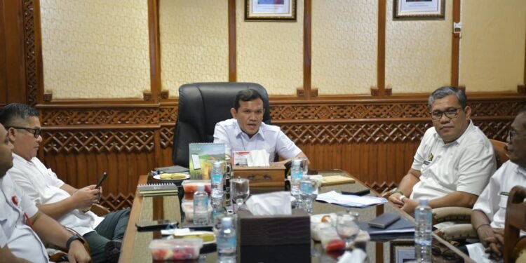 Dek Fadh Ikuti Rakor Perkembangan Rehabilitasi dan Rekonstruksi Pascabencana Sumatera
