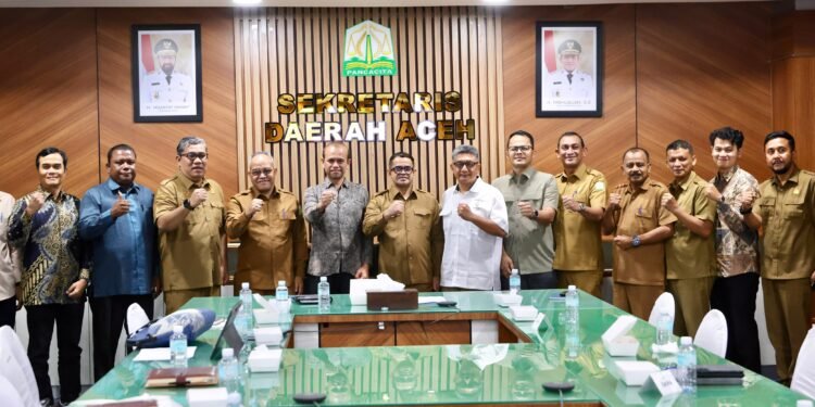 Plt Sekda Aceh Terima Audiensi Terkait Pengembangan KEK Arun