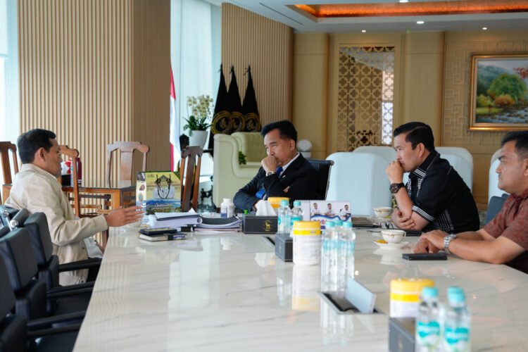 Dek Fadh Temui Menko Yusril, Perkuat Lobi Strategis untuk Masa Depan Aceh