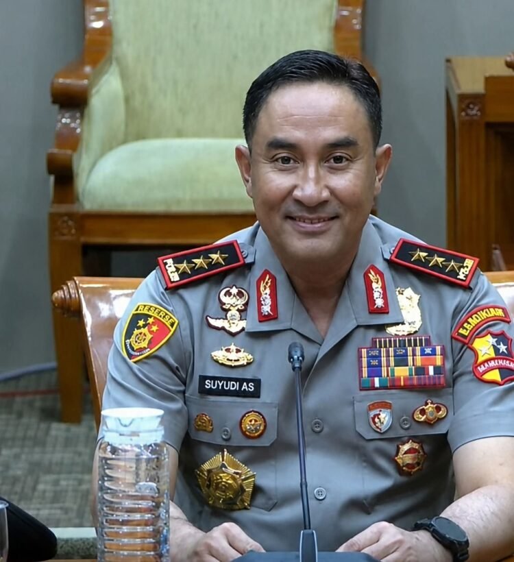 Suyudi Ario Seto Dilantik Jadi Kapolri Baru, Ini Rekam Jejak Karirnya