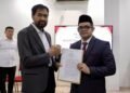 Mualem Lantik Taufik sebagai Penjabat Sekda Aceh di Medan