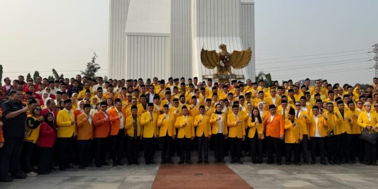 62 Tahun Partai Golkar, Tekad Membangun Partai Modern